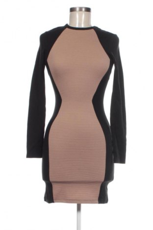 Рокля H&M Divided, Размер XS, Цвят Многоцветен, Цена 11,99 лв.