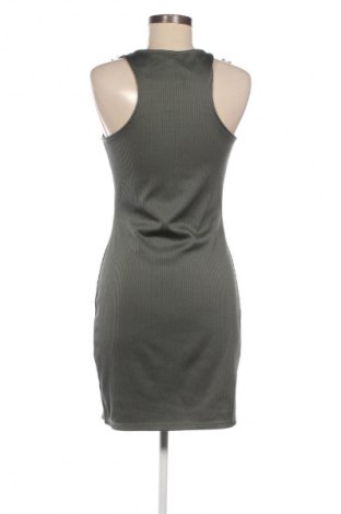 Šaty  H&M Divided, Veľkosť M, Farba Zelená, Cena  27,14 €