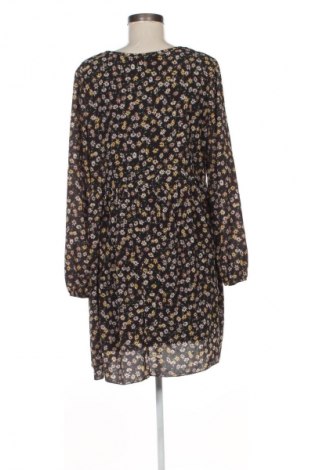 Kleid Hailys Men, Größe L, Farbe Mehrfarbig, Preis 15,99 €