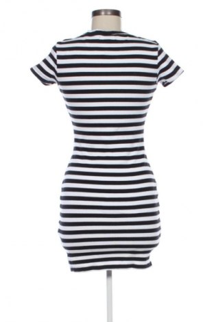 Šaty  House, Velikost L, Barva Vícebarevné, Cena  367,00 Kč