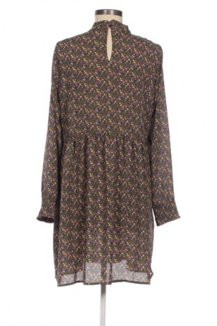 Ruha Jdy, Méret M, Szín Sokszínű, Ár 7 800 Ft