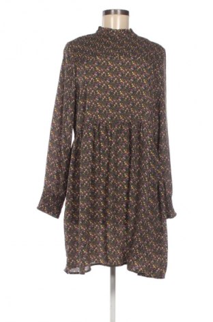 Ruha Jdy, Méret M, Szín Sokszínű, Ár 7 800 Ft