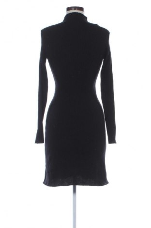 Sukienka Jean Louis Francoise, Rozmiar M, Kolor Czarny, Cena 67,99 zł