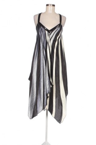 Kleid Jennyfer, Größe M, Farbe Mehrfarbig, Preis 13,99 €