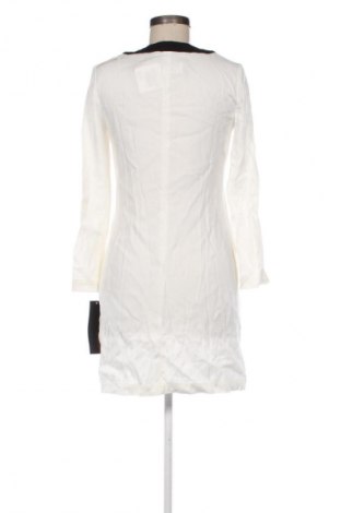 Šaty  Just Cavalli, Velikost S, Barva Krémová, Cena  4 823,00 Kč