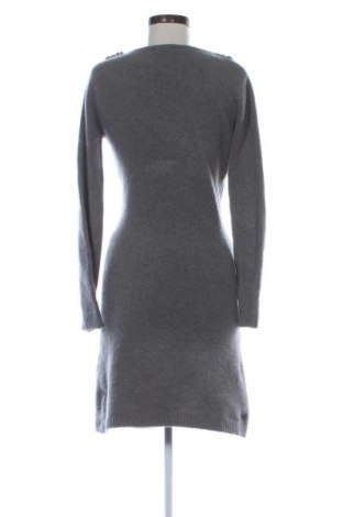 Kleid Just Woman, Größe S, Farbe Grau, Preis 16,99 €