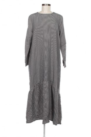 Sukienka LC Waikiki, Rozmiar XL, Kolor Kolorowy, Cena 90,99 zł