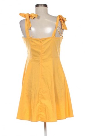 Φόρεμα LC Waikiki, Μέγεθος M, Χρώμα Κίτρινο, Τιμή 12,99 €