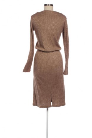 Šaty  Les Petites Parisiennes, Velikost XS, Barva Zlatistá, Cena  1 039,00 Kč