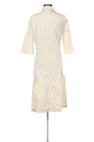 Рокля Lucia, Размер M, Цвят Жълт, Цена 30,99 лв.