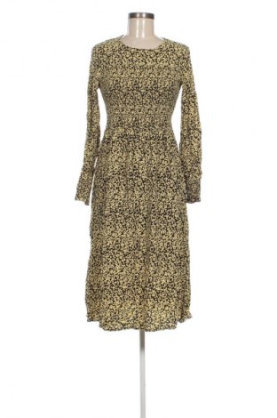 Ruha MSCH, Méret S, Szín Sokszínű, Ár 7 269 Ft