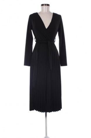 Šaty  Madison, Velikost M, Barva Černá, Cena  1 159,00 Kč