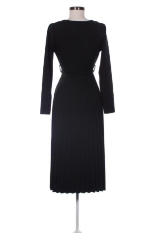 Šaty  Madison, Velikost M, Barva Černá, Cena  1 159,00 Kč