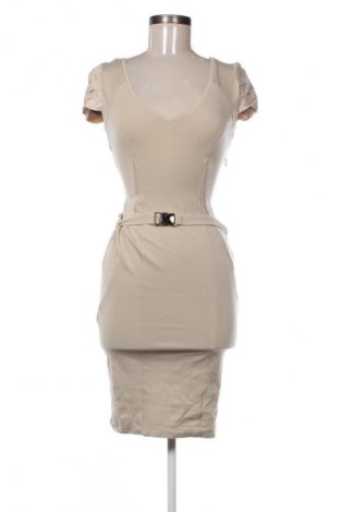 Ruha Magenta, Méret S, Szín Bézs, Ár 14 630 Ft