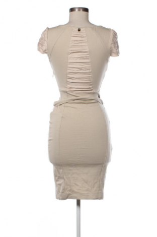 Ruha Magenta, Méret S, Szín Bézs, Ár 14 630 Ft