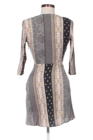 Šaty  Mango, Veľkosť S, Farba Viacfarebná, Cena  17,39 €