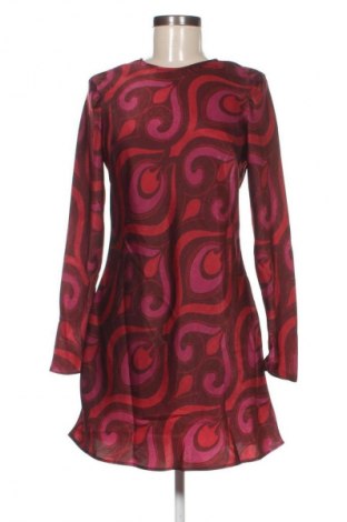 Рокля Mango, Размер S, Цвят Многоцветен, Цена 77,00 лв.