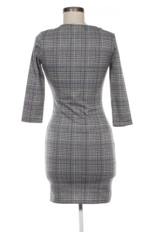 Рокля Mango, Размер S, Цвят Многоцветен, Цена 34,00 лв.