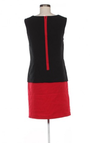 Рокля Marks & Spencer, Размер M, Цвят Многоцветен, Цена 37,55 лв.