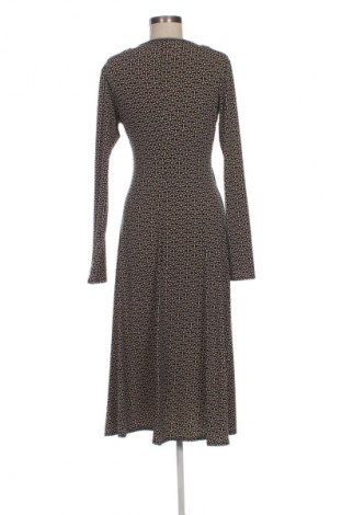 Рокля Max Studio, Размер M, Цвят Многоцветен, Цена 91,99 лв.