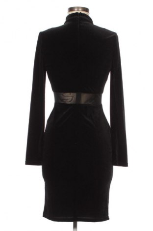 Рокля Miss Parisienne, Размер M, Цвят Черен, Цена 35,99 лв.