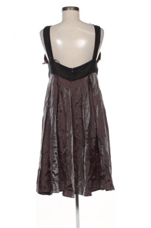 Kleid Miss Selfridge, Größe XXL, Farbe Braun, Preis 11,99 €