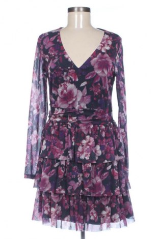 Kleid Mohito, Größe M, Farbe Mehrfarbig, Preis 19,96 €