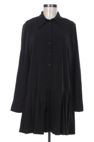 Kleid Monki, Größe M, Farbe Schwarz, Preis 29,99 €