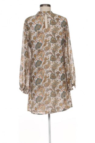 Sukienka Monnari, Rozmiar M, Kolor Kolorowy, Cena 90,00 zł