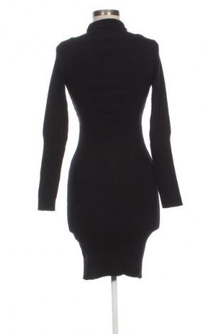 Рокля Morgan, Размер S, Цвят Черен, Цена 87,99 лв.