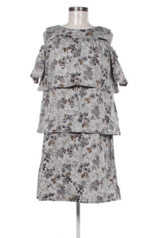 Рокля Negative, Размер L, Цвят Многоцветен, Цена 18,99 лв.