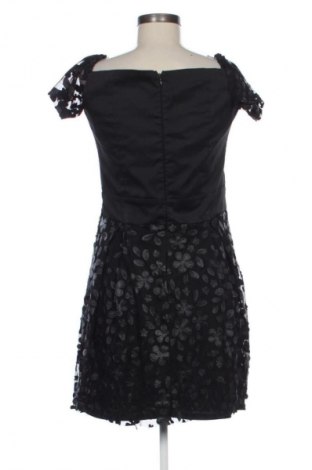 Kleid Nelita, Größe M, Farbe Mehrfarbig, Preis 31,71 €