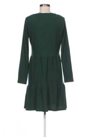 Kleid New Look, Größe M, Farbe Grün, Preis 19,95 €