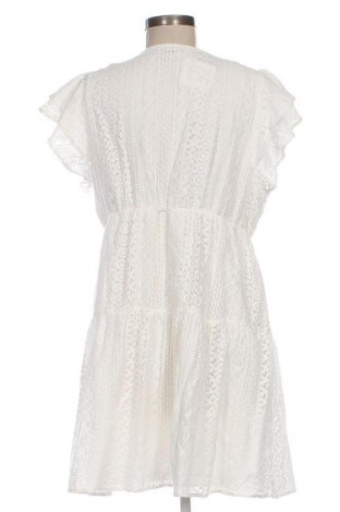 Рокля ONLY, Размер XL, Цвят Бял, Цена 27,37 лв.