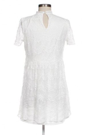 Kleid ONLY, Größe M, Farbe Weiß, Preis 25,00 €