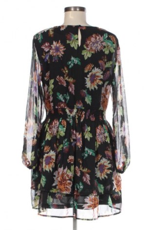 Рокля ONLY, Размер L, Цвят Многоцветен, Цена 62,99 лв.