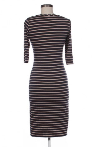 Рокля Oasis, Размер S, Цвят Многоцветен, Цена 48,00 лв.