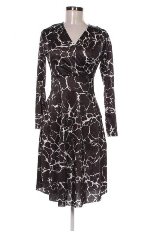 Kleid Olalook, Größe M, Farbe Mehrfarbig, Preis 31,68 €