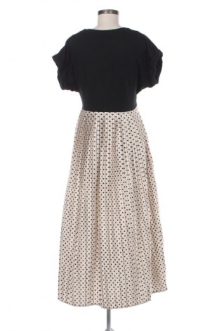 Рокля Oltre, Размер M, Цвят Многоцветен, Цена 68,99 лв.