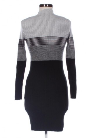 Kleid Orsay, Größe M, Farbe Mehrfarbig, Preis 18,99 €