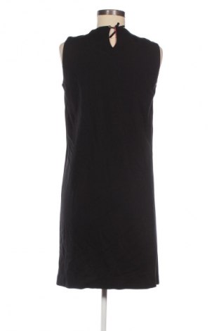 Šaty  Passport, Velikost L, Barva Černá, Cena  449,00 Kč