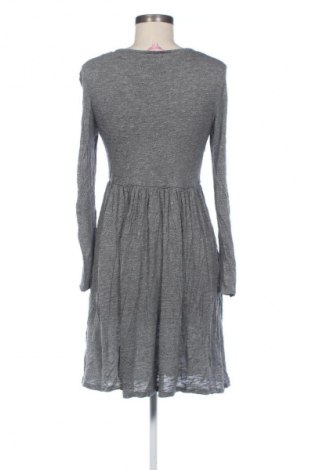 Šaty  Phase Eight, Velikost L, Barva Šedá, Cena  1 041,00 Kč