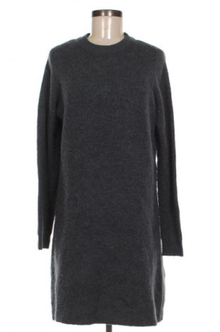 Šaty  Pieces, Velikost L, Barva Šedá, Cena  249,00 Kč