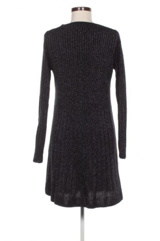 Šaty  Pieces, Velikost M, Barva Vícebarevné, Cena  319,00 Kč