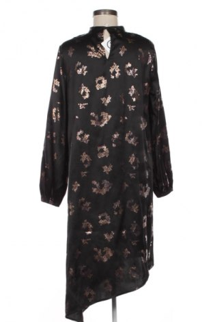 Kleid Pieces, Größe M, Farbe Schwarz, Preis 17,39 €