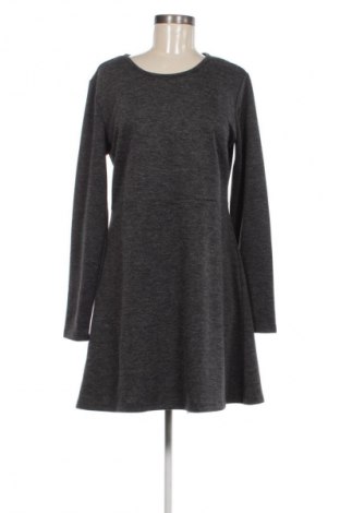 Šaty  Pieces, Veľkosť XL, Farba Sivá, Cena  21,95 €
