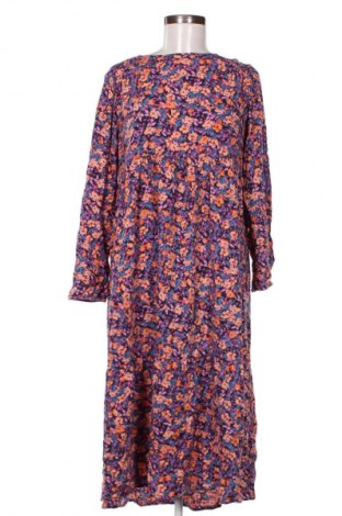 Kleid Pieces, Größe M, Farbe Mehrfarbig, Preis 33,99 €