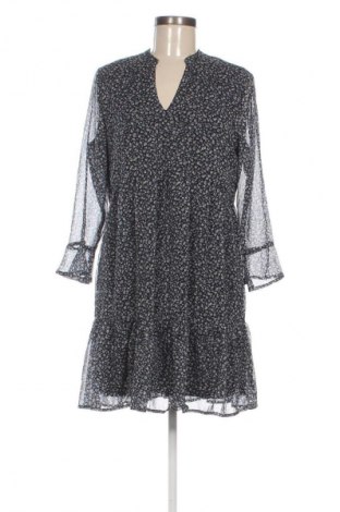 Рокля Pigalle by ONLY, Размер M, Цвят Многоцветен, Цена 19,99 лв.