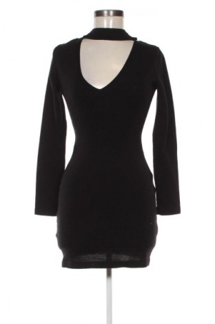 Рокля Pout, Размер S, Цвят Черен, Цена 39,00 лв.