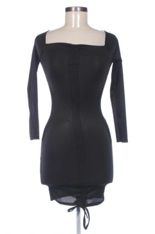 Šaty  Pretty Little Thing, Veľkosť XS, Farba Čierna, Cena  19,95 €